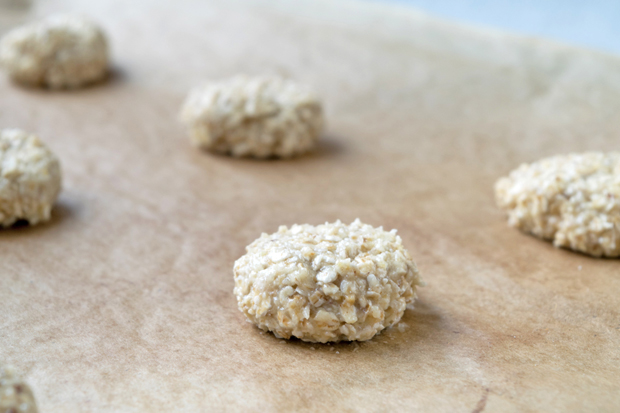 Haferflocken-Nuss-Plätzchen-Rezept | GuteKueche.at Haferflocken-Nuss-Plätzchen-Rezept | GuteKueche.at