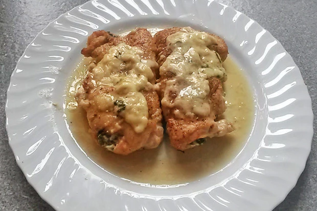 Putenschnitzel mit Bärlauch-Frischkäsefüllung