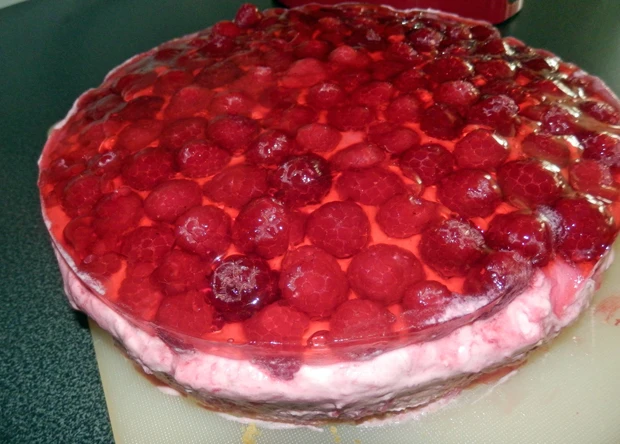 Himbeer-Joghurt-Torte
