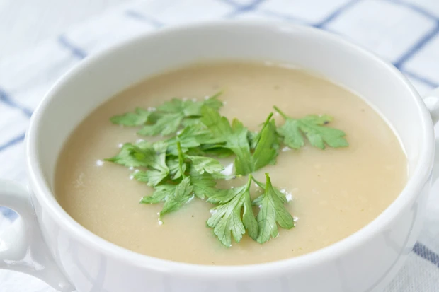 Hirseflockensuppe