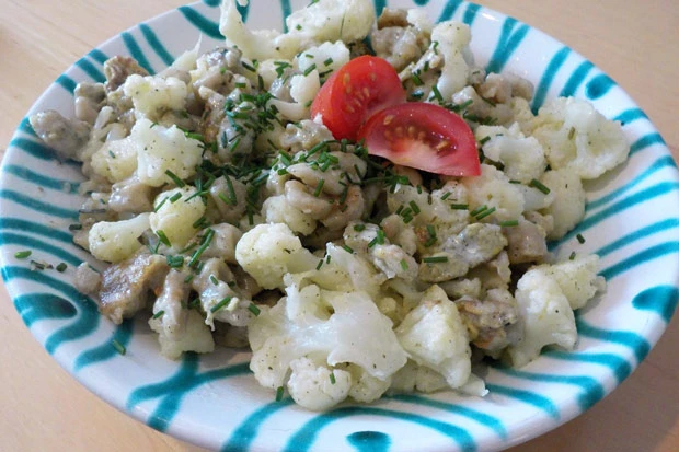 Sp&auml;tzepfanne mit Karfiol