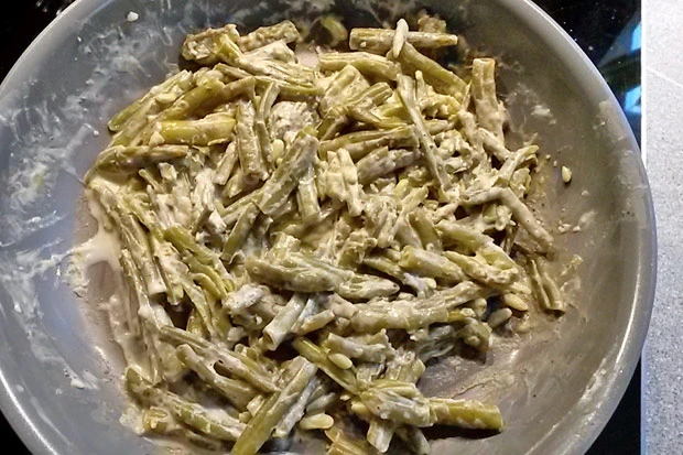 Fisolen mit Frischkäse