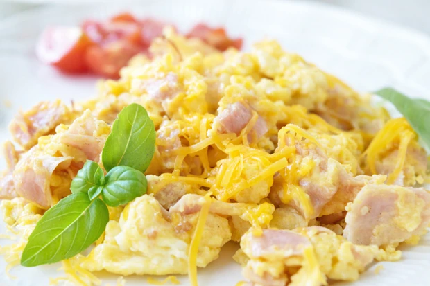 Eierspeis mit K&auml;se