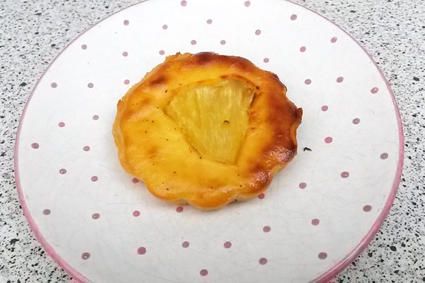 Topfencremetörtchen mit Ananas