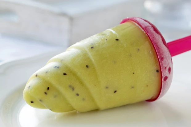 Gefrorene Kiwi