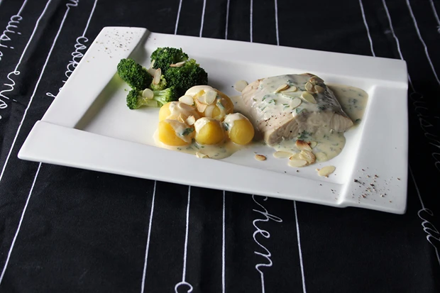 Lachs mit Brokkoli und Erd&auml;pfel aus dem Dampfgarer