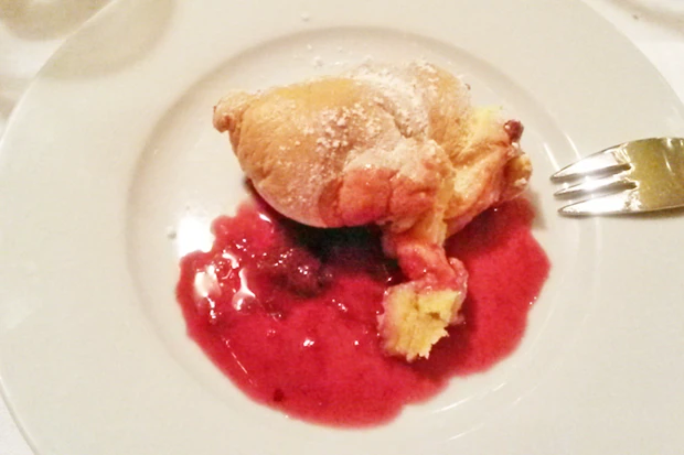 Salzburger Nockerl mit Zwetschkensauce