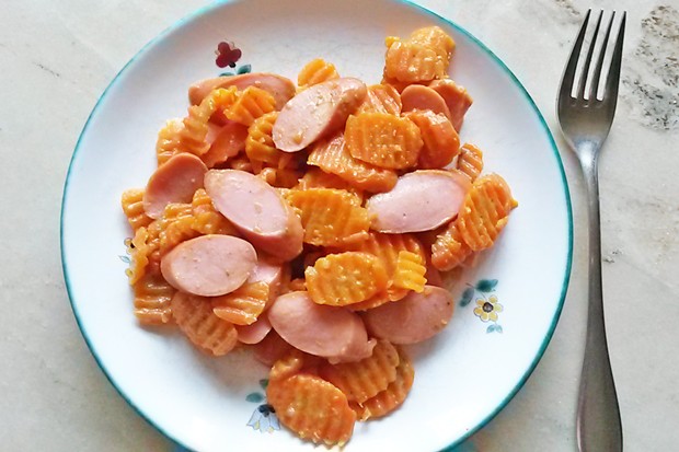Karottengemüse mit Frankfurter
