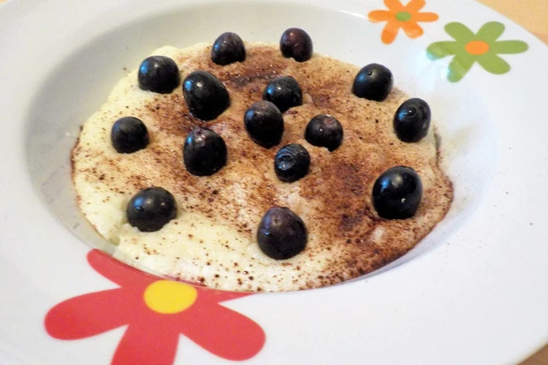 Grießbrei mit Trauben