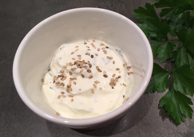 Joghurt Sesam Dip