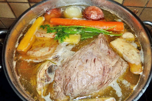 Rindsuppe