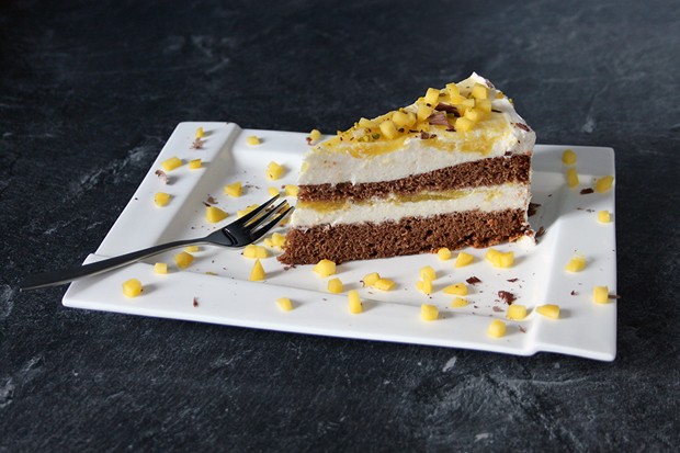 Mango-Nougat-Torte