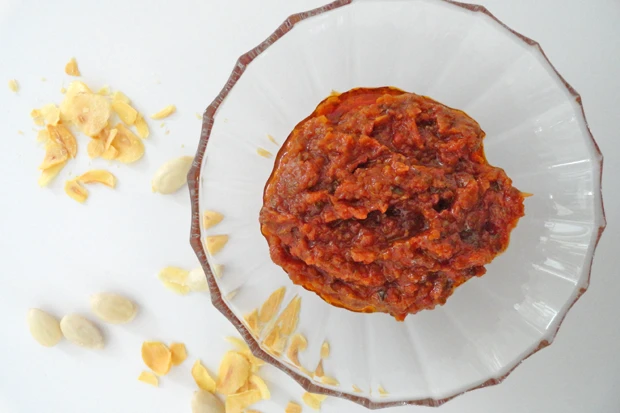 Trockenes Tomatenpesto