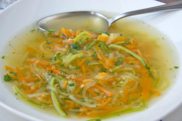 Gem&uuml;senudelsuppe