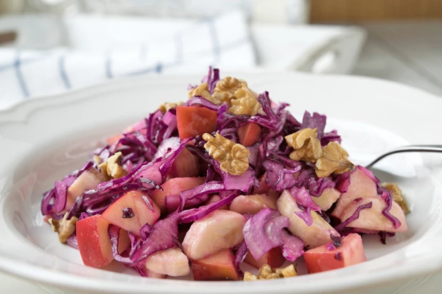 Blaukraut-Obst-Salat
