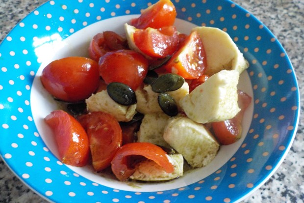 Tomaten-Mozzarella-Salat