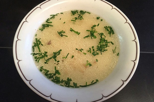 Klare Rindsuppe