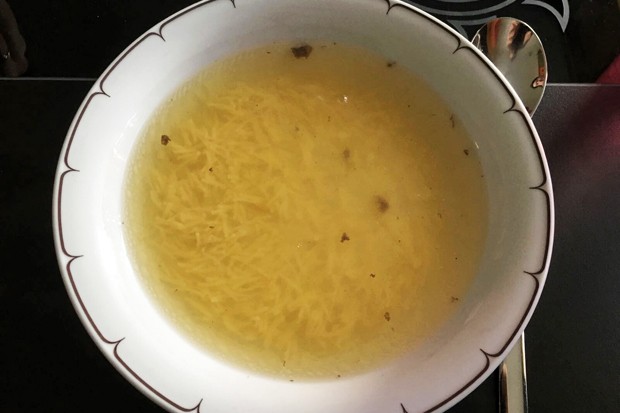 Klare Rindsuppe