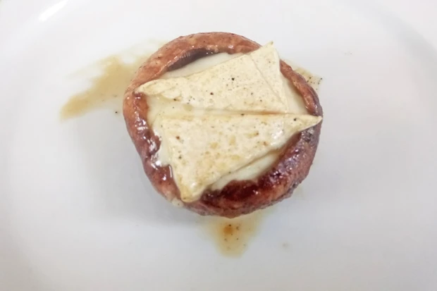 Gef&uuml;llte Brie-Champignons