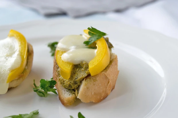 Pesto-Toast
