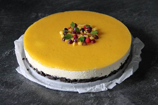 Oreo-Mango-Torte