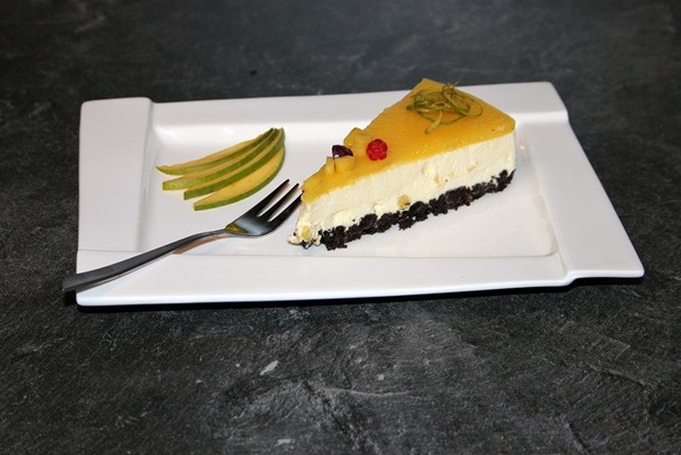 Oreo-Mango-Torte