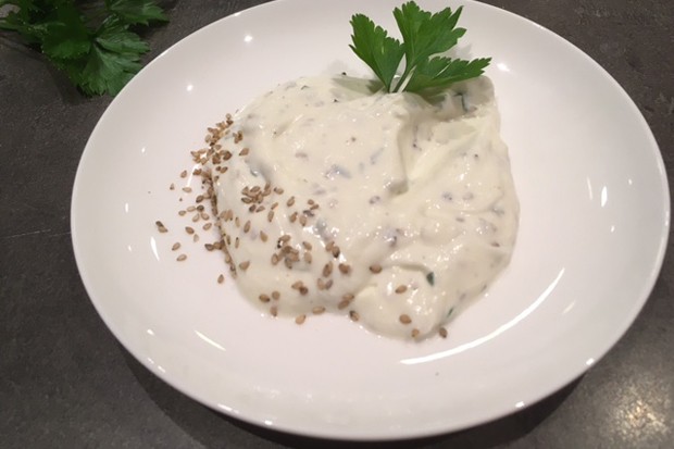 Rahmsauce mit Sesam