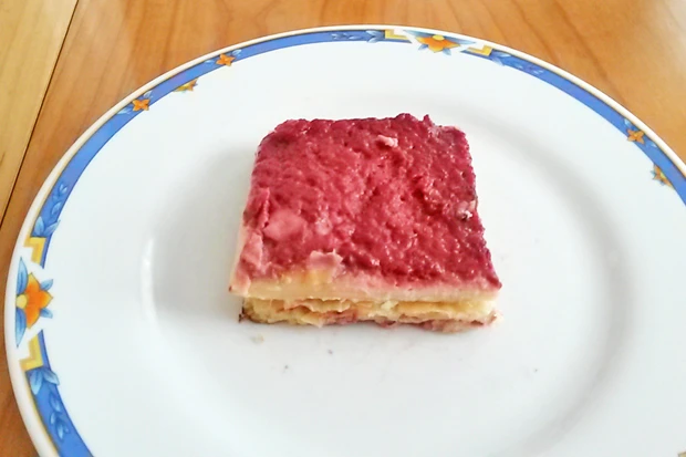 Erdbeer-Topfen-Schnitten