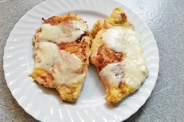 Pariser Putenschnitzel mit Mozzarella