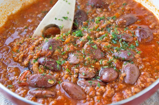 Faschiertes mit K&auml;ferbohnen