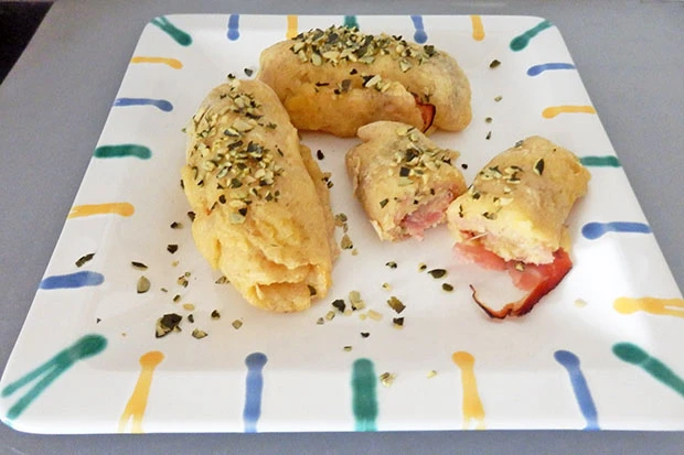 Kartoffelr&ouml;llchen mit Schinkenspeck