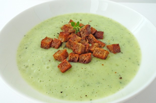Schwarzbrot-Croutons