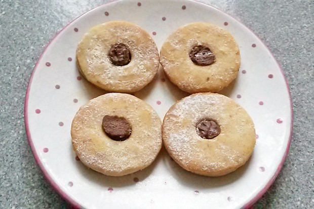 Dinkelkekse mit Nutella