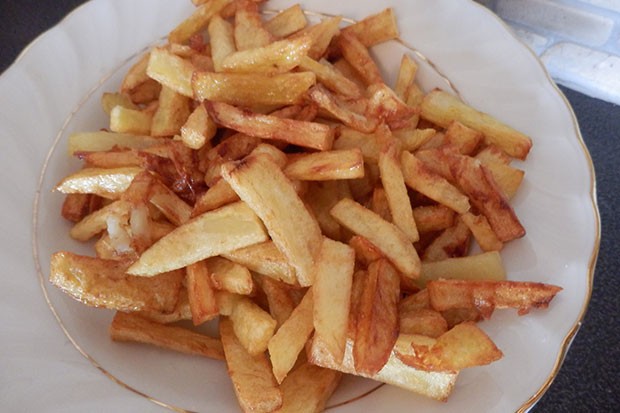 Selbstgemachte Pommes