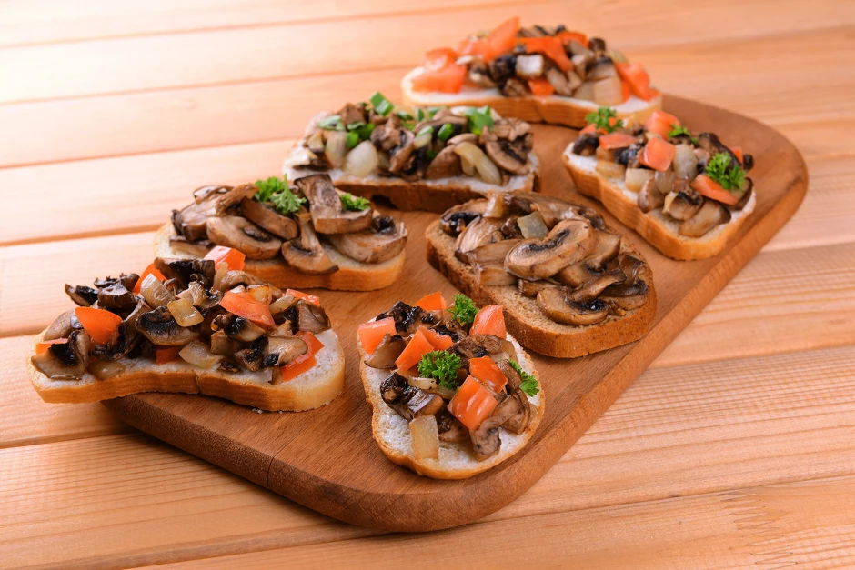 Bruschetta mit Steinpilzen