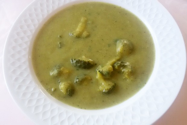 Brokkolisuppe
