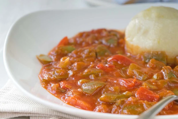 Tomaten-Paprika-Topf