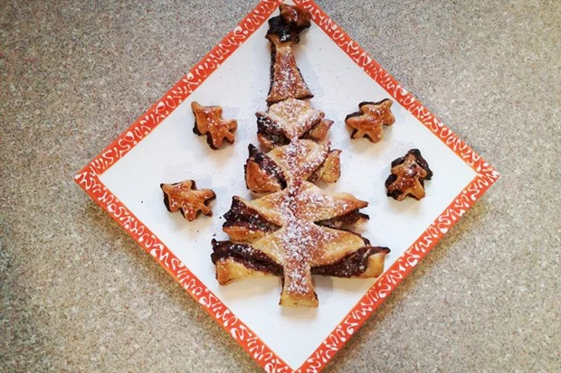 Weihnachtsbaum-mit-Nutella-gef&uuml;llt