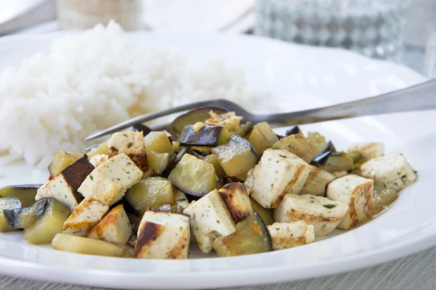 Gebratener Halloumi mit Melanzani