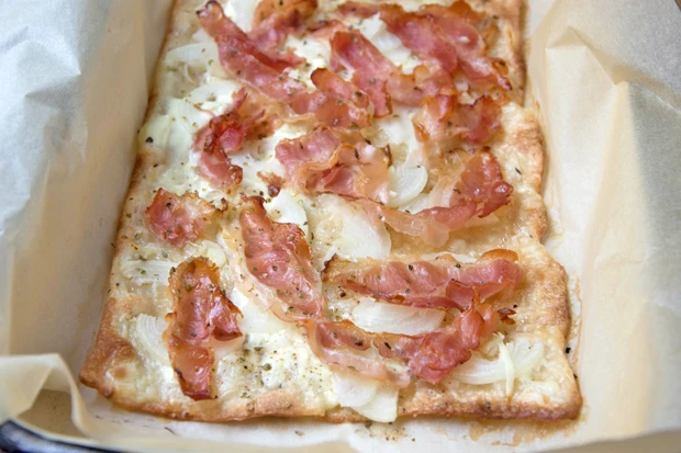 Flammkuchenteig Grundrezept
