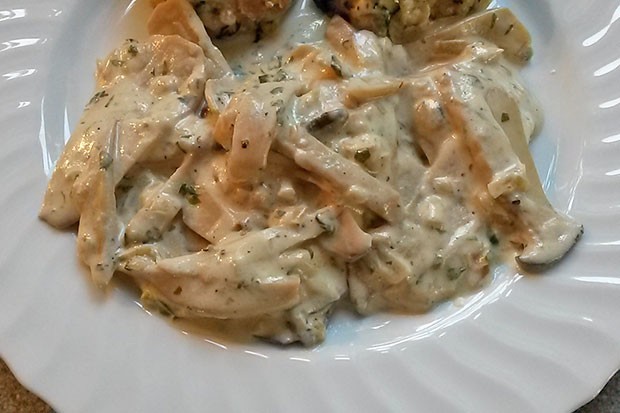 Kräuterseitlingsauce