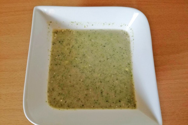 Gesunde Brokkolicremesuppe