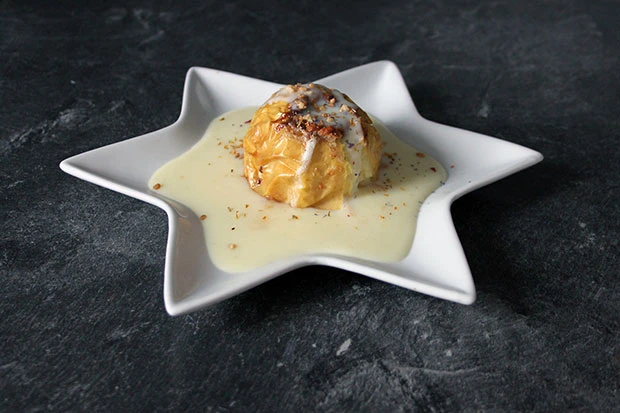 Bratapfel mit Vanilleso&szlig;e