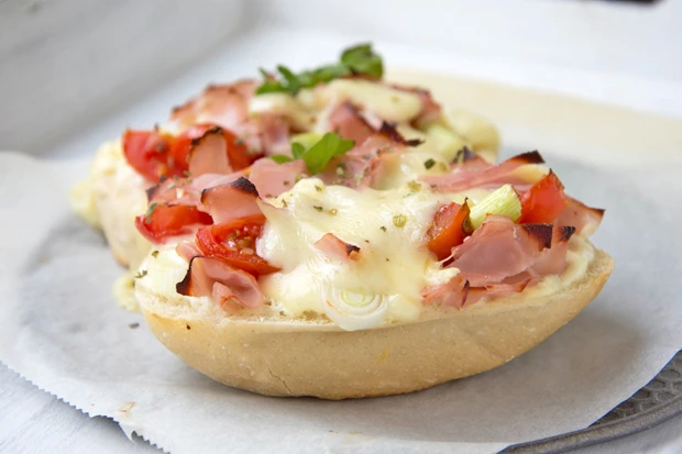 &Uuml;berbackene Br&ouml;tchen