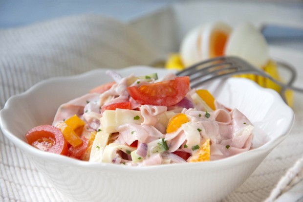Paprika Wurstsalat