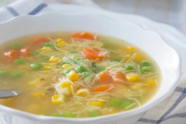 Gem&uuml;senudelsuppe
