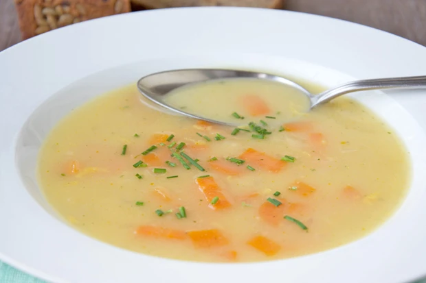Goldregensuppe
