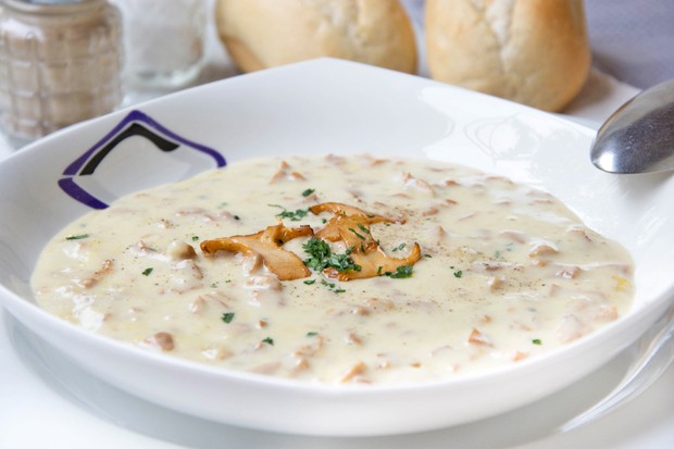 Eierschwammerlsuppe