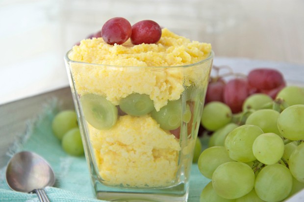 Polenta mit Weintrauben