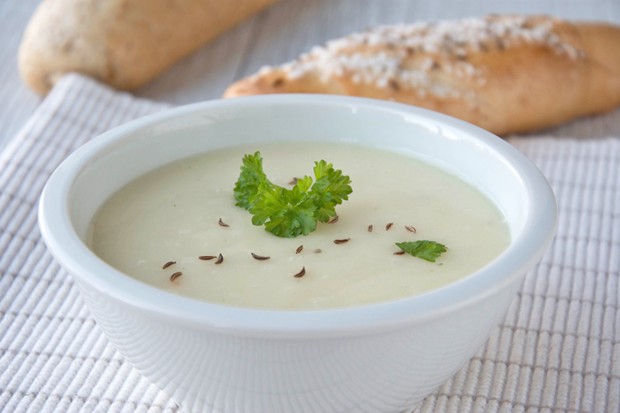 Milchsuppe mit Kümmel
